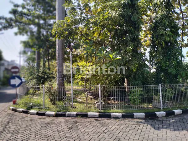 image RUMAH TERAWAT SIAP HUNI TAMAN DARMO INDAH BARAT ASRI DAN NYAMAN (7)