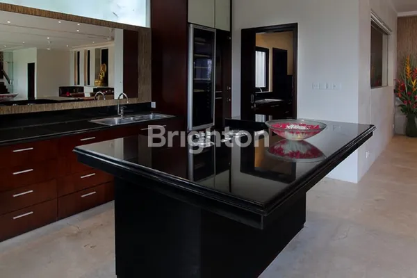 image BRAND NEW VILLA IN JIMBARAN  (2)