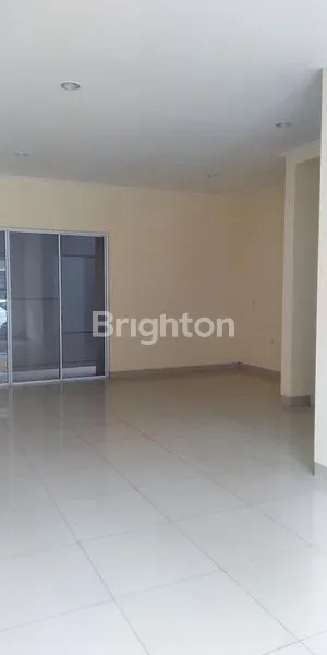 image RUMAH BARU 2 LANTAI DI SEDAYU CITY CLUSTER EROPA (2)