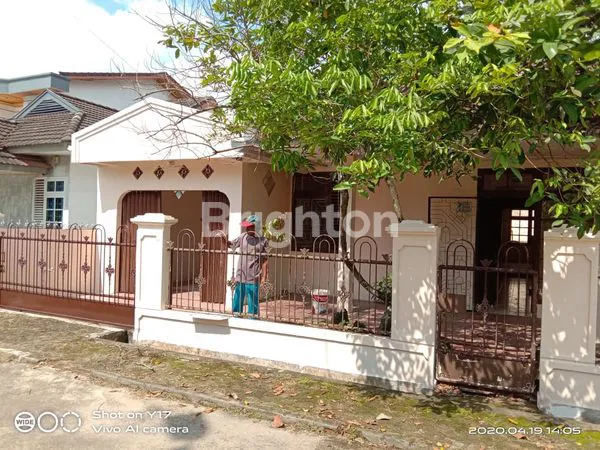 HUNIAN LUAS AMAN NYAMAN DAN BEBAS  BANJIR