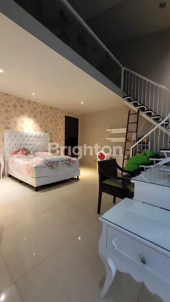 image RUMAH MEWAH DI TAMAN DIPONEGORO LIPPO CENTRAL KARAWACI TANGERANG (3)