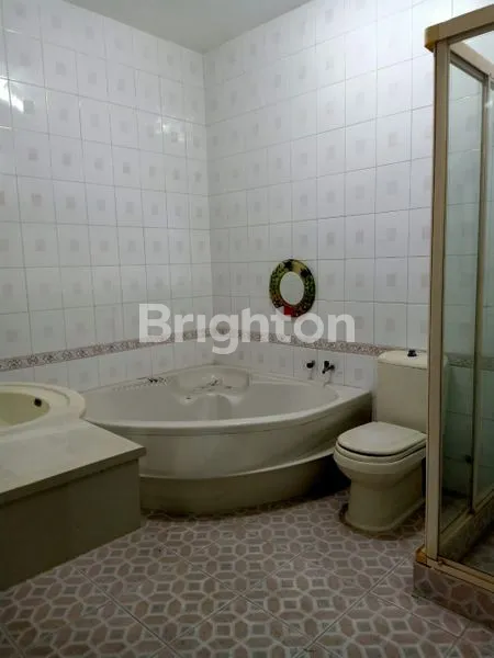 image RUMAH MURAH STRATEGIS SIAP HUNI  BARU RENOVASI NIRWANA EKSEKUTIVE RUNGKUT SURABAYA (6)