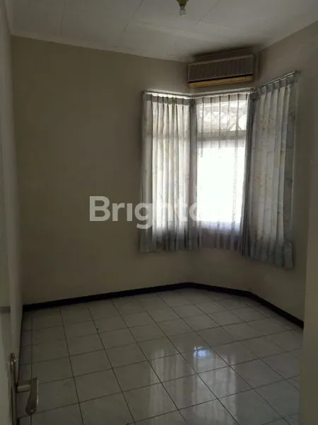 image RUMAH MURAH STRATEGIS SIAP HUNI  BARU RENOVASI NIRWANA EKSEKUTIVE RUNGKUT SURABAYA (5)
