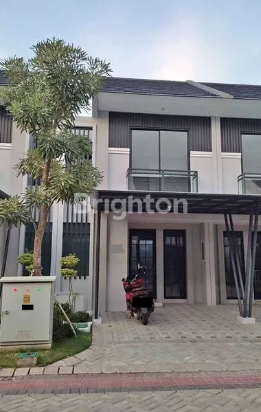 Gambar Property RUMAH GRAND PAKUWON CLUSTER GLADSTONE SURABAYA