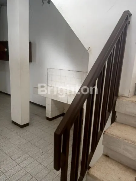 image RUMAH SIAP HUNI DI TENGAH KOTA (5)