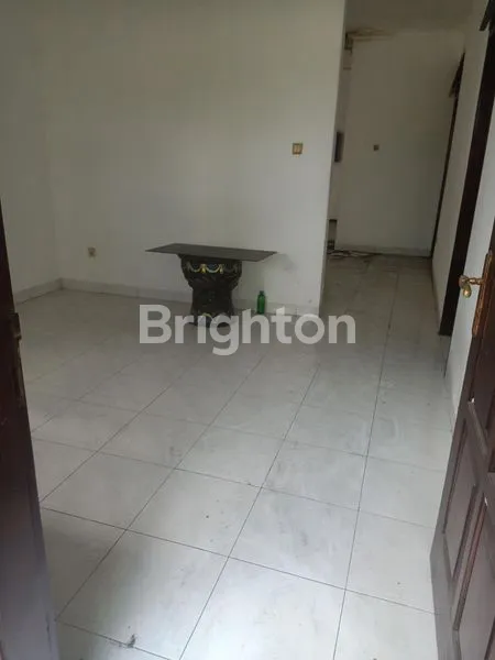 image RUMAH SIAP HUNI DI TENGAH KOTA (2)