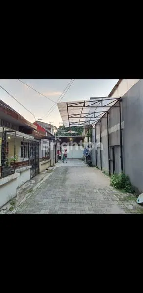 image RUMAH LAMA PETOJO UTARA, GAMBIR, JAKARTA PUSAT HITUNG TANAH UK 9,5X11 (KODE RMRG1591) (2)