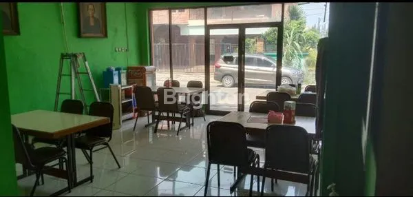 image TEMPAT USAHA KULINER RAMAI DI KELAPA GADING PERMAI JAKARTA UTARA (4)