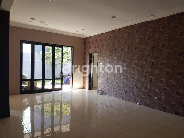 image RUMAH HITUNG TANAH PALMA GRANDIA CITRALAND UTARA SIAP HUNI, LOKASI STRATEGIS (4)