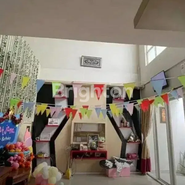 image RUMAH 2LANTAI MODERN MINIMALIS SELANGKAH KE RAYA JEMURSARI (5)