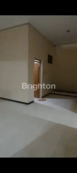 image RUMAH DISEWAKAN  2LANTAI (3)