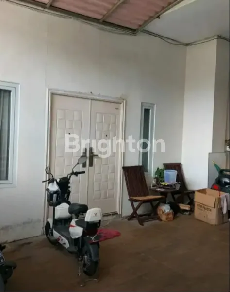image STRATEGIS DEKAT INDUSTRI RUNGKUT RUMAH 3 LT SIAP HUNI 2M'AN (3)
