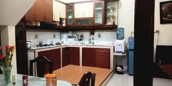 image RUMAH SIAP HUNI 2 LANTAI DI PEDURUNGAN SEMARANG TIMUR (3)