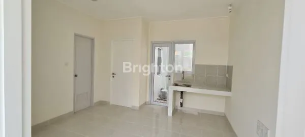 image RUMAH CLUSTER MARTINEZ GADING SERPONG TANGERANG (8)