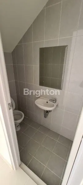 image RUMAH CLUSTER MARTINEZ GADING SERPONG TANGERANG (2)