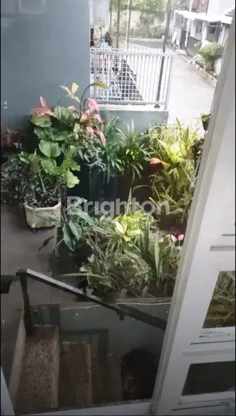 image RUMAH MINIMALIS DI BANDUNG UTARA (8)