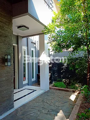 image RUMAH 2LT NGINDEN BARU (1)