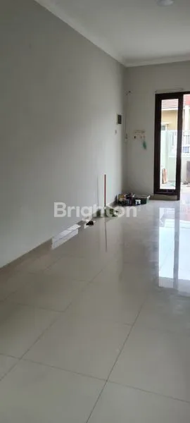 image RUMAH BARU RENOVASI WONOREJO SARI,2LANTAI (1)