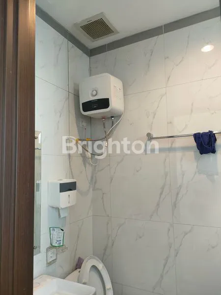 image RUMAH CANTIK DAN SUDAH RENOVASI 2 LANTAI SIAP HUNI DI THE MOZIA BSD CITY (6)