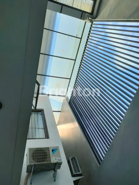 image RUMAH CANTIK DAN SUDAH RENOVASI 2 LANTAI SIAP HUNI DI THE MOZIA BSD CITY (7)