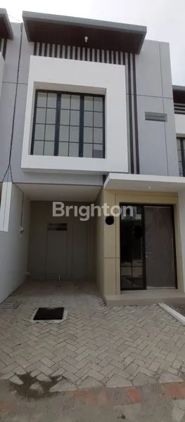 image REGENCY ONE BARU GRESS MINIMALIS 3 KT, SEMI FURNISH (1)