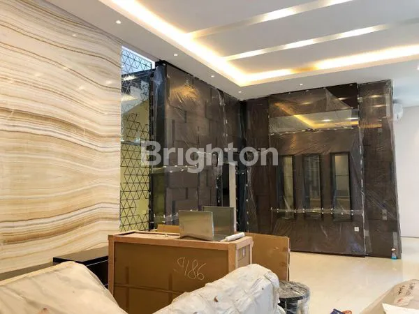 image RUMAH RAFFLES GARDEN CITRALAND BARU GRES MEWAH DEKAT DANAU MERLION, GWALK, AREA KOMERSIAL. (5)