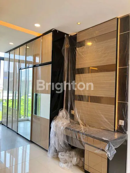 image RUMAH RAFFLES GARDEN CITRALAND BARU GRES MEWAH DEKAT DANAU MERLION, GWALK, AREA KOMERSIAL. (7)