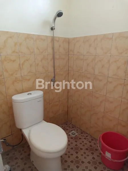 image RUMAH 2 LANTAI SIAP HUNI POSISI HOOK DI BALIKPAPAN REGENCY. (6)