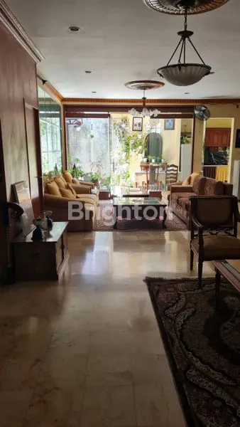 image RUMAH MEWAH LUAS DI CIBUBUR (7)