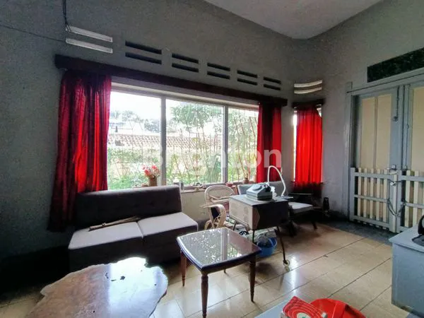 image RUMAH BELANDA DI  PUSAT KOTA MALANG AREA ORO ORO DOWO GUNUNG GUNUNG IJEN SKITARNYA (4)