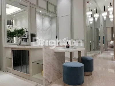image KAPAN LAGI APARTEMEN THE PEAK SUPER MEWAH PUSAT KOTA FREE FURNIS (3)