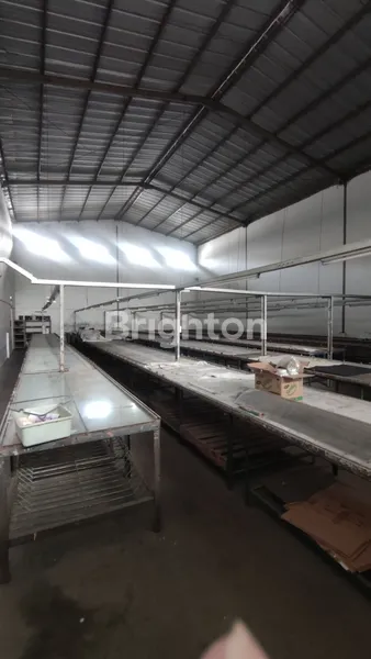 image GUDANG HOKKY DI CENTER POINT KRIAN SIDOARJO (1)