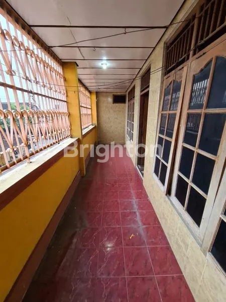 image RUMAH 3 LANTAI + GUDANG HOOK KADIPIRO DAERAH STRATEGIS  (6)