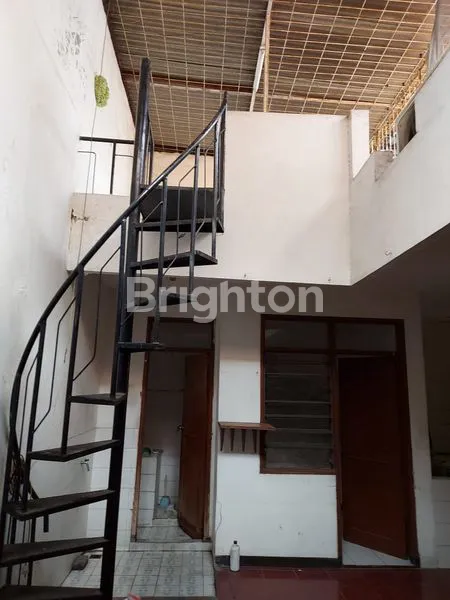 image KLAMPIS 1.5 LANTAI BERSIH DAN TERAWAT SIAP HUNI (4)