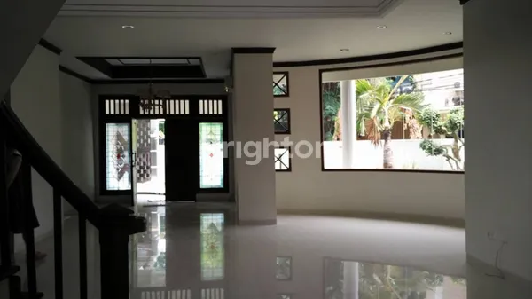 image RUMAH MARGOREJO INDAH (2)