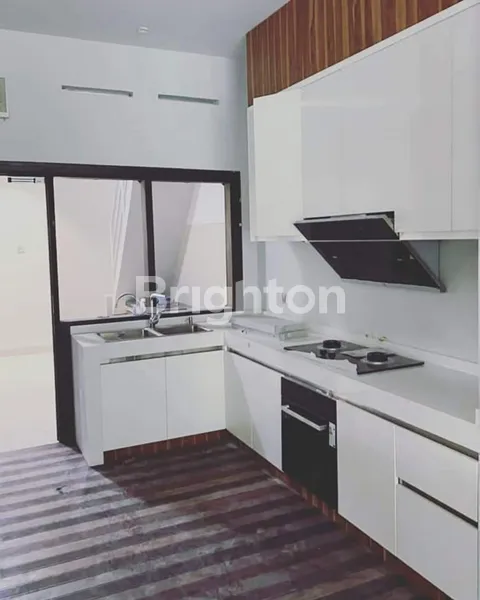 image RUMAH MARGOREJO INDAH (6)