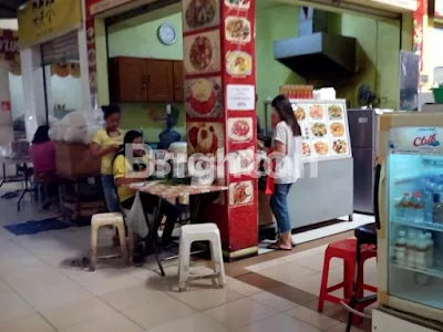 image STAN PASAR PUNCAK PERMAI RAMAI (1)