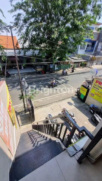 image RUKO TEMPAT USAHA COCOK UTK KULINER, KANTOR TRAVEL UMROH, FOTOCOPY, TOKO BUKU, DLL JAKARTA TIMUR. (6)