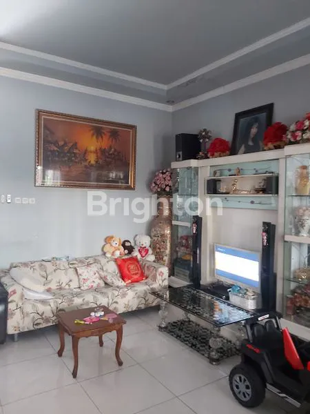 image RUMAH 2 LANTAI SIAP HUNI PERUMAHAN DALAM KOTA (4)