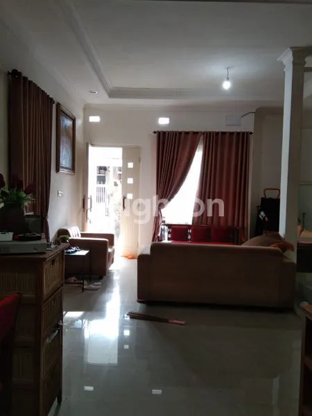 image RUMAH 2 LT DI KAWASAN PERUMAHAN SENGKALING KOTA BATU (2)