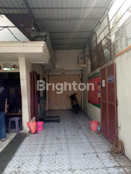 image RUMAH TAMAN SARI 4 JAKARTA BARAT - 1 1/2 LANTAI & SIAP HUNI (1)