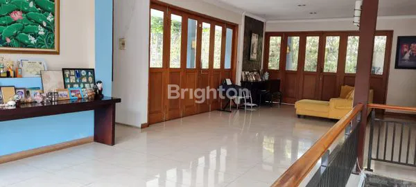 image VILLA NYAMAN DAN SEJUK KOMPLEK VILLA TRINITY LEMBANG (2)