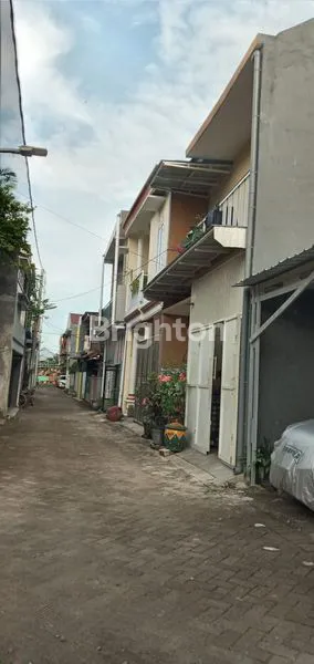 image DIJUAL RUMAH KEBONSARI HUNIAN 2 LANTAI FULL BANGUNAN JAMBANGAN SURABAYA (2)
