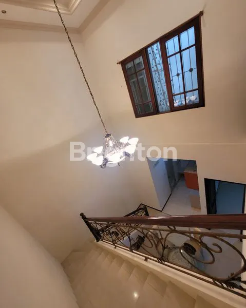 image RUMAH 2 LANTAI PAKUWON CITY TAMAN MUTIARA (5)