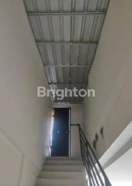 image RUKO PUSAT KOTA - LOKASI STRATEGIS DEKAT DENGAN TUNJUNGAN PLAZA (7)