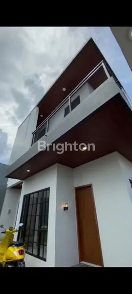 image RUMAH BARU 2 LANTAI UTARA FILOSOFI KOPI JALAN PALAGAN (1)