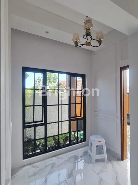 image RUMAH BARU 2 LANTAI UTARA FILOSOFI KOPI JALAN PALAGAN (7)