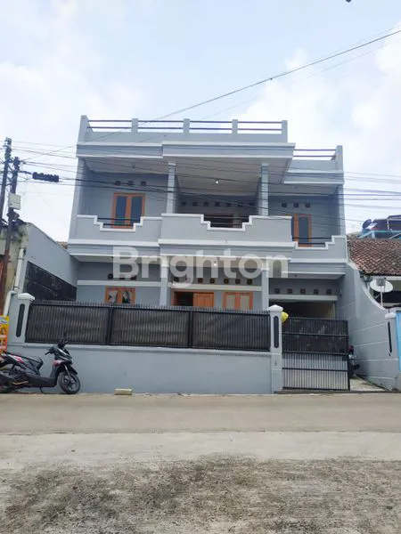 image DUA LANTAI UNFURNISHED (7)