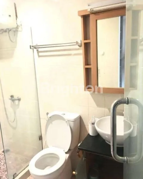 image APARTEMEN SUDIRMAN PARK FURNISH SIAP HUNI LOKASI STRATEGIS DI PUSAT KOTA (6)