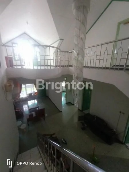 image RUMAH BESAR 2 LANTAI FULL FURNISHED DI PERUMAHAN BALIKPAPAN BARU (5)